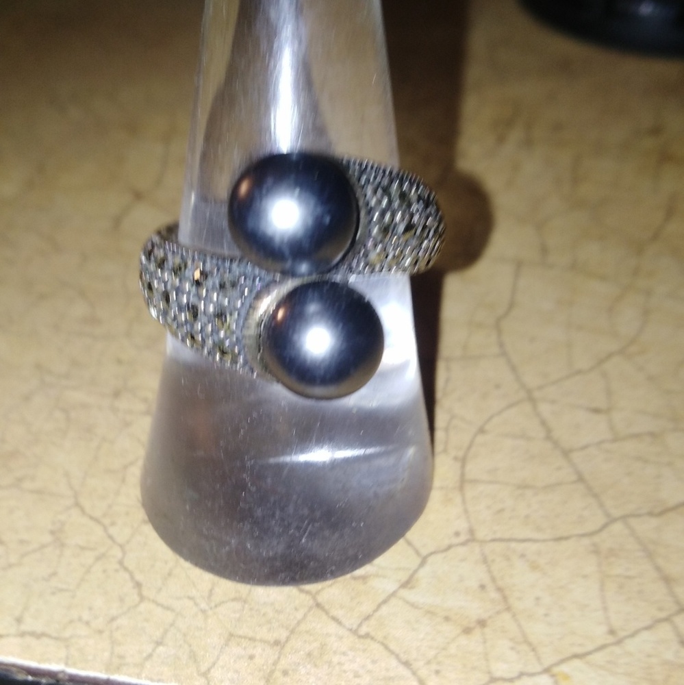 Sterling silver pearl and marcasite ring